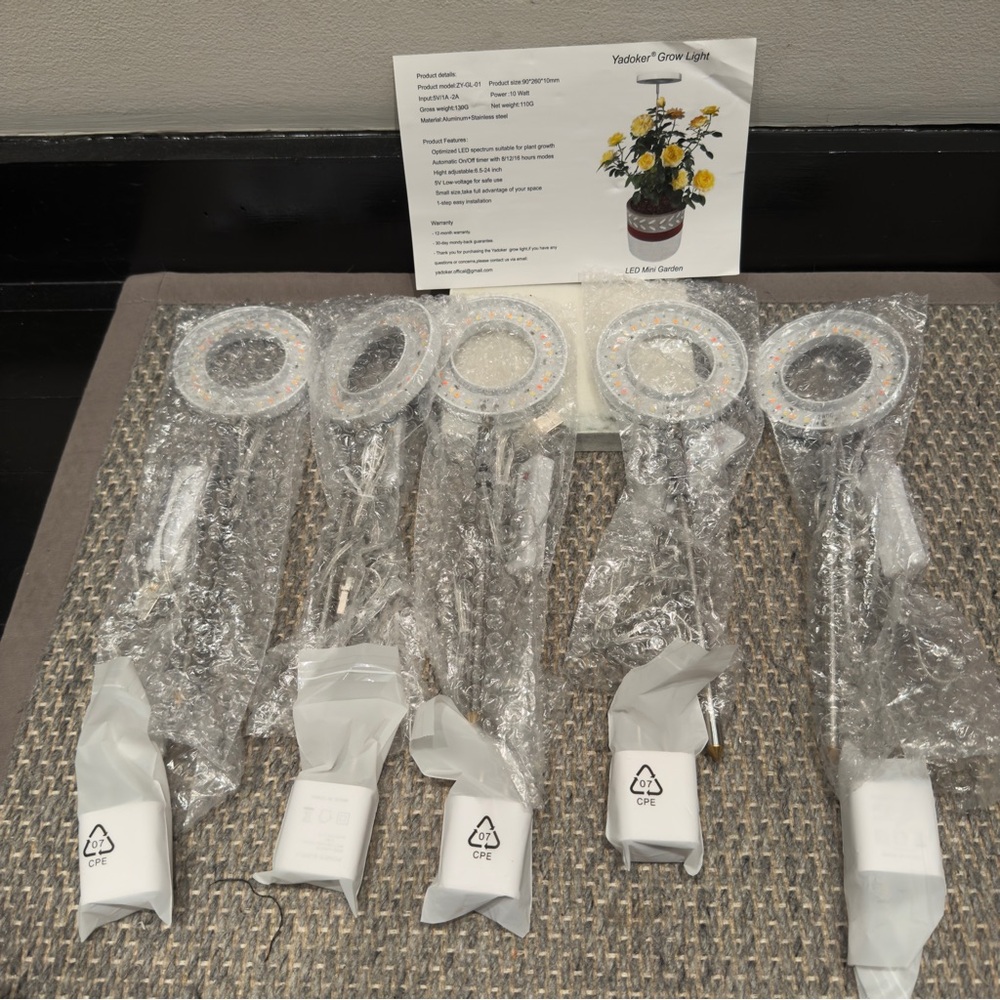 NWT - Yadoker LED Plant Grow Light Mini Garden Set of 5 Lights - Picture 5 of 10